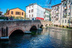 The 16th-century bridge Ponte San Francesco - Treviso, Italy - rossiwrites.com